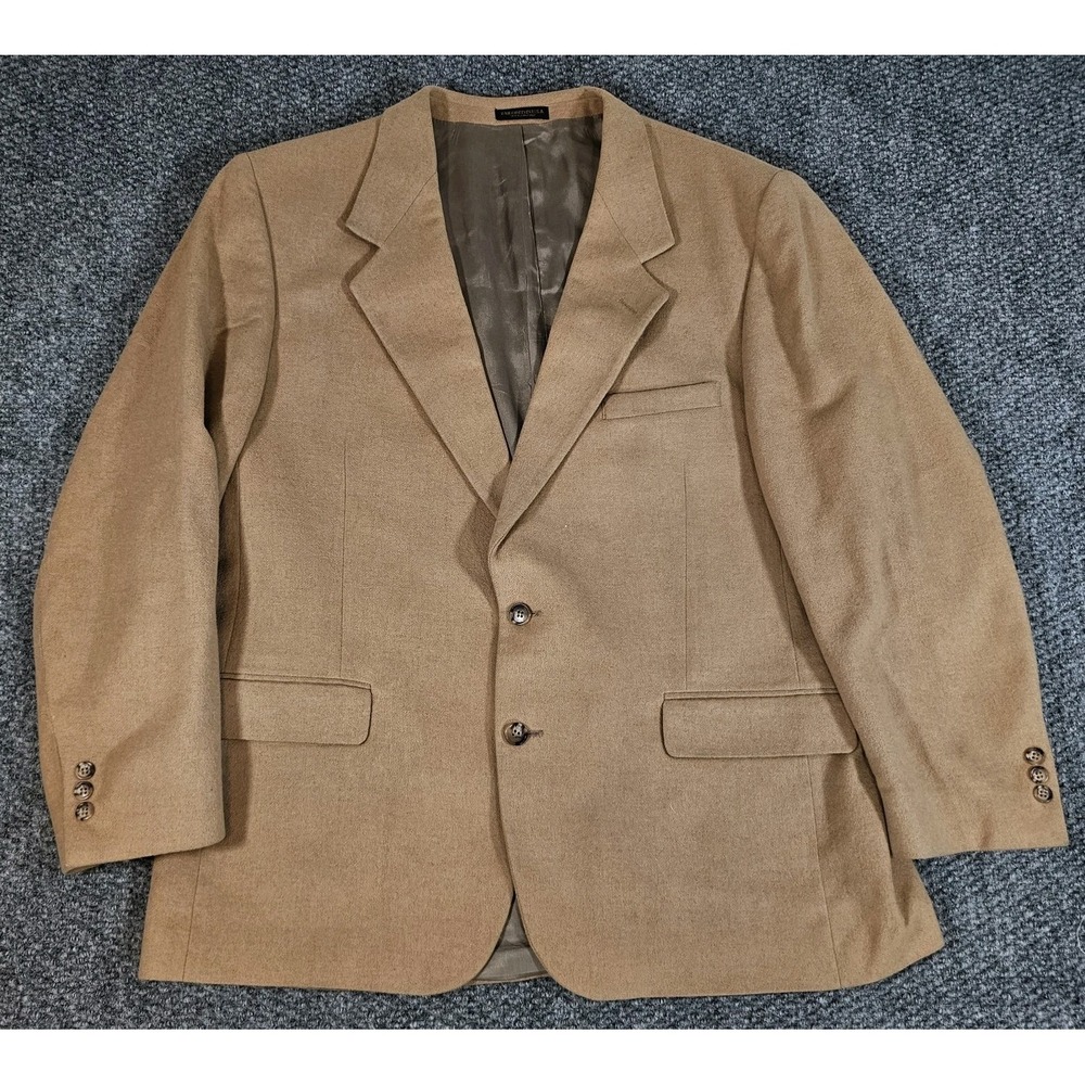 Vintage Woolrich Mens Sport Coat Jacket Blazer Camel Hair Size 46R Lined Pockets